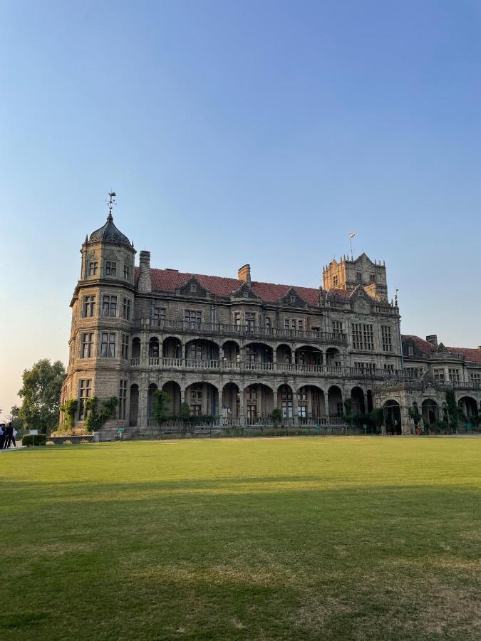 Mountain Zest-Simla Royale Near Mall Road-Free Pickup From Railway Station Simla Shimla Exterior photo