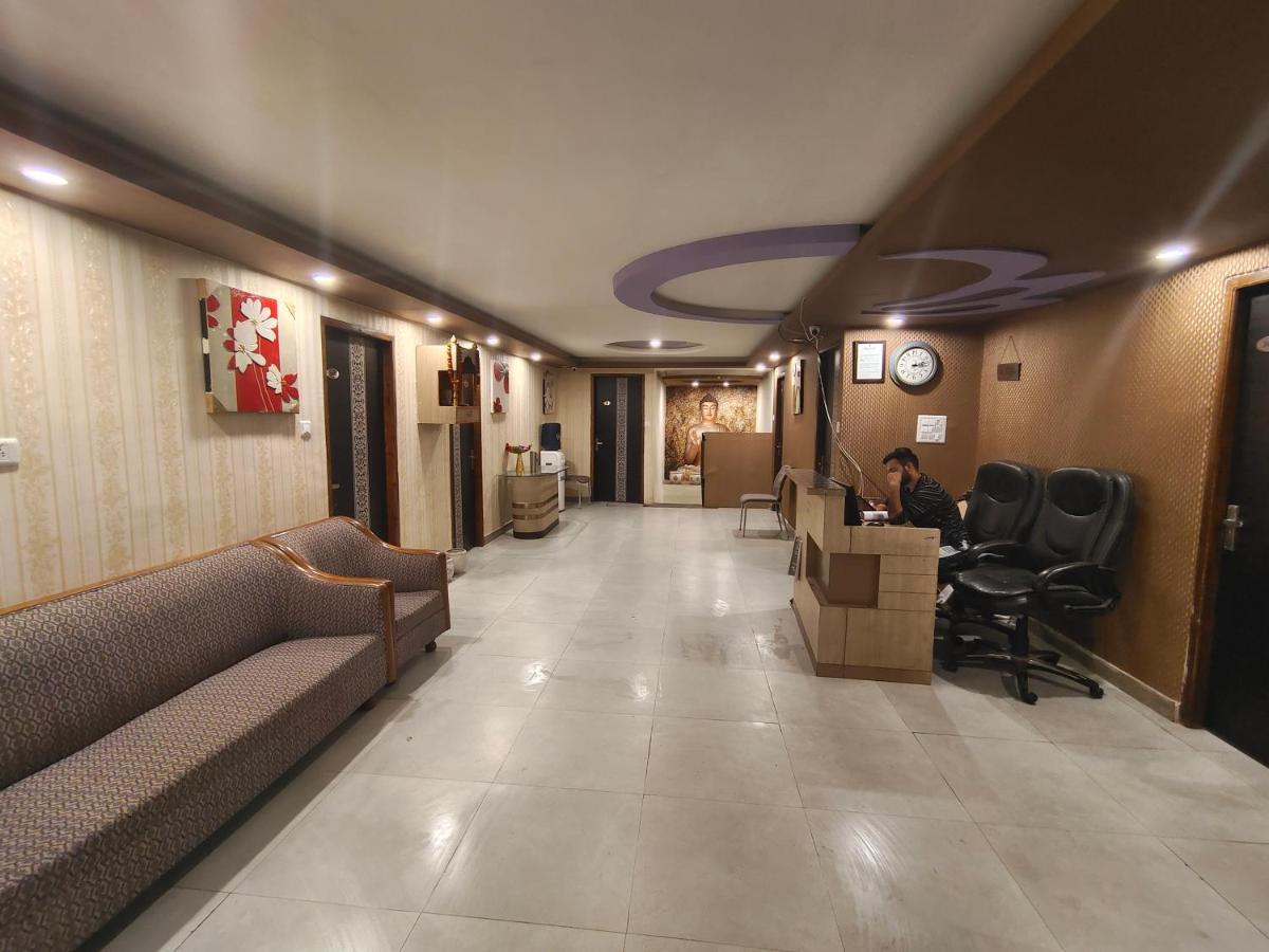 Mountain Zest-Simla Royale Near Mall Road-Free Pickup From Railway Station Simla Shimla Exterior photo