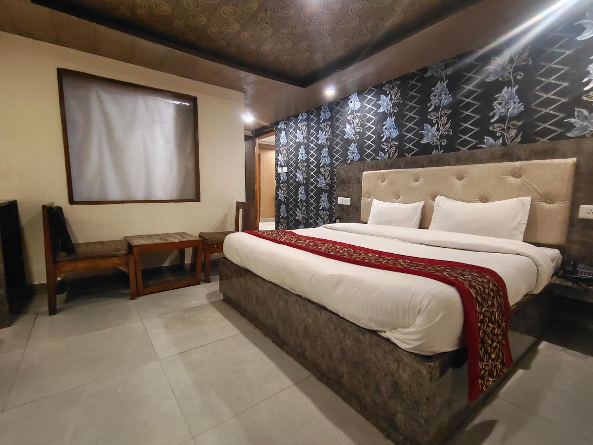 Mountain Zest-Simla Royale Near Mall Road-Free Pickup From Railway Station Simla Shimla Exterior photo