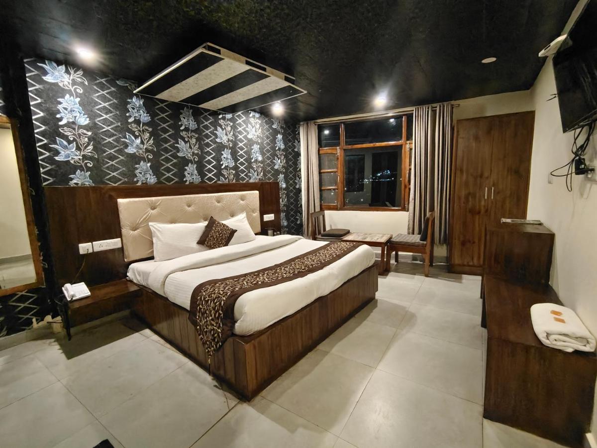 Mountain Zest-Simla Royale Near Mall Road-Free Pickup From Railway Station Simla Shimla Exterior photo